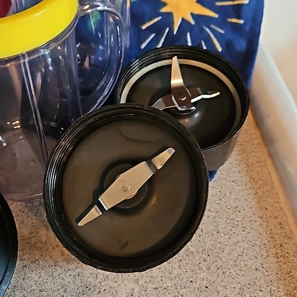 MAGIC BULLET - Picture 5 of 7